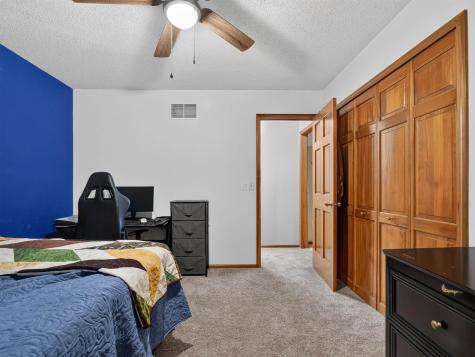 4910 Lonesome Oak Trail Fort Wayne IN 46845