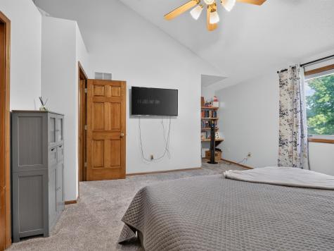 4910 Lonesome Oak Trail Fort Wayne IN 46845