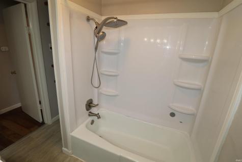 354 N Oneil Street Frankfort IN 46041