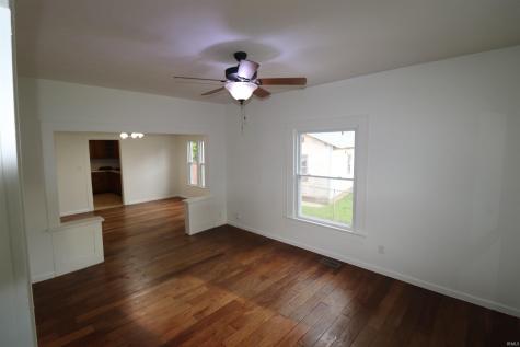 354 N Oneil Street Frankfort IN 46041