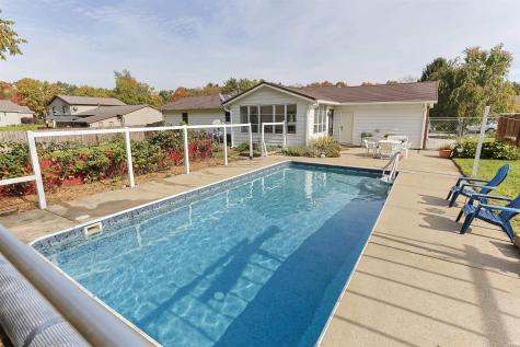 59543 Spearmint Drive South Bend IN 46614