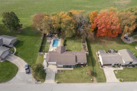 59543 Spearmint Drive South Bend IN 46614