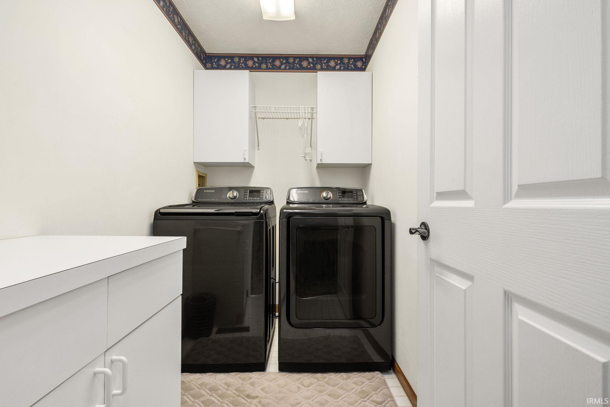 11559 Split Oak Drive Granger IN 46530