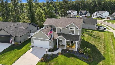 1781 Muruntau Grove Fort Wayne IN 46845