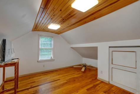 52395 Leland Avenue South Bend IN 46637