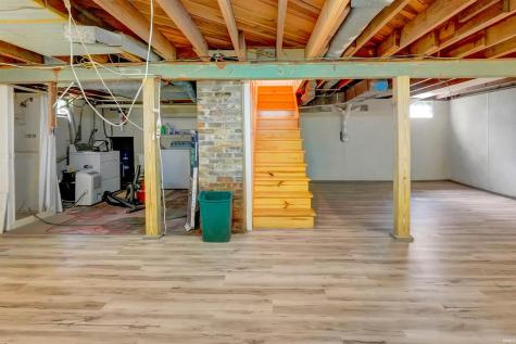 52395 Leland Avenue South Bend IN 46637