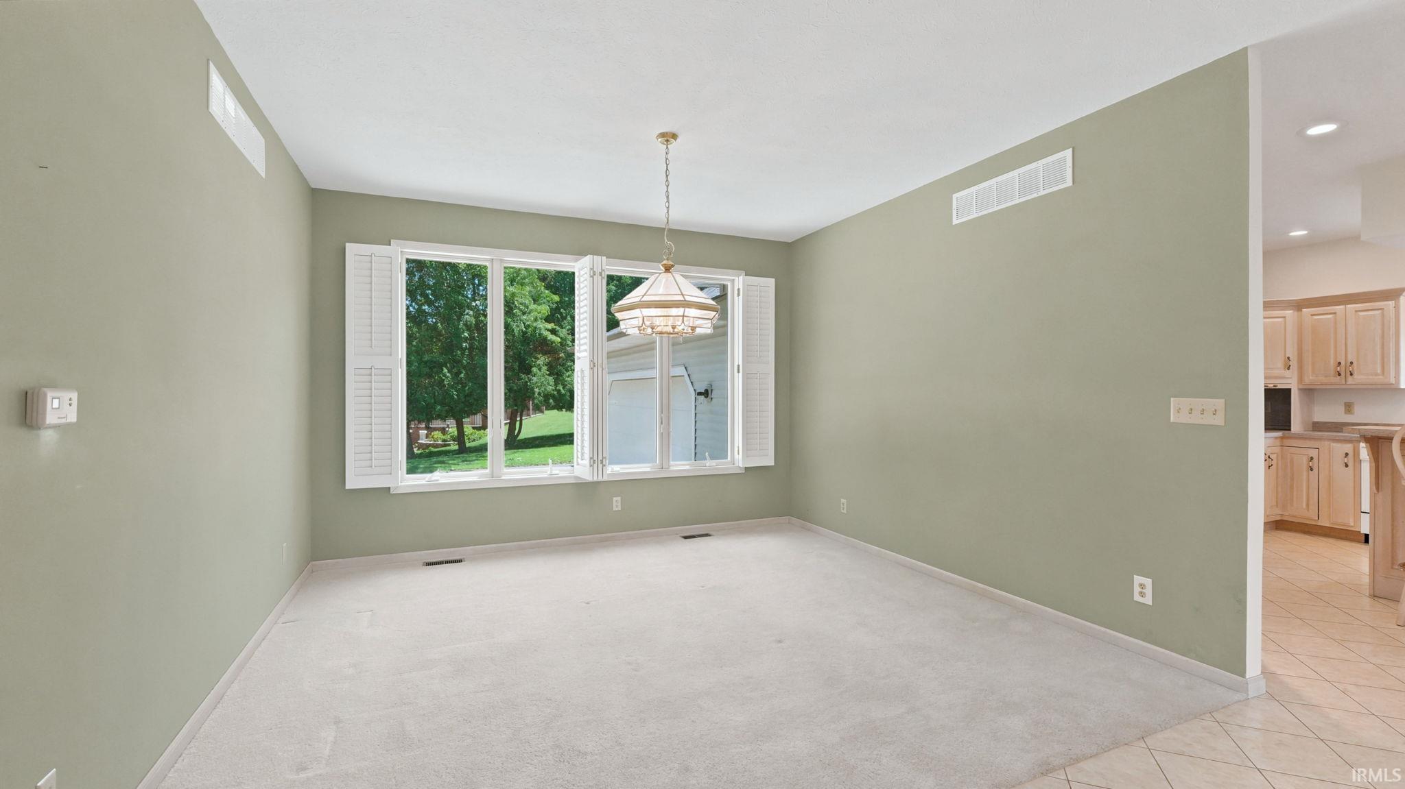 1817 Deer Trail Warsaw IN 46580