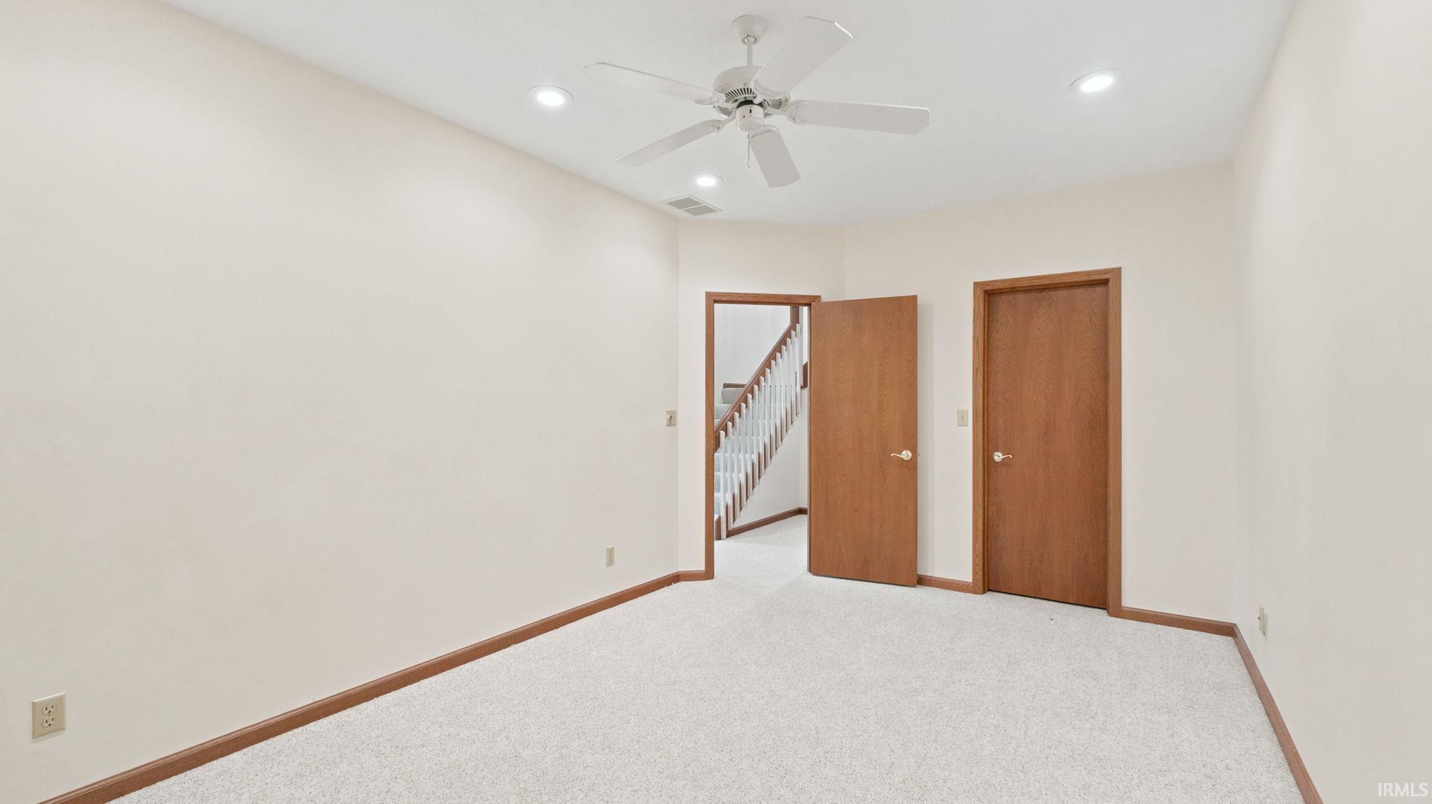 1817 Deer Trail Warsaw IN 46580