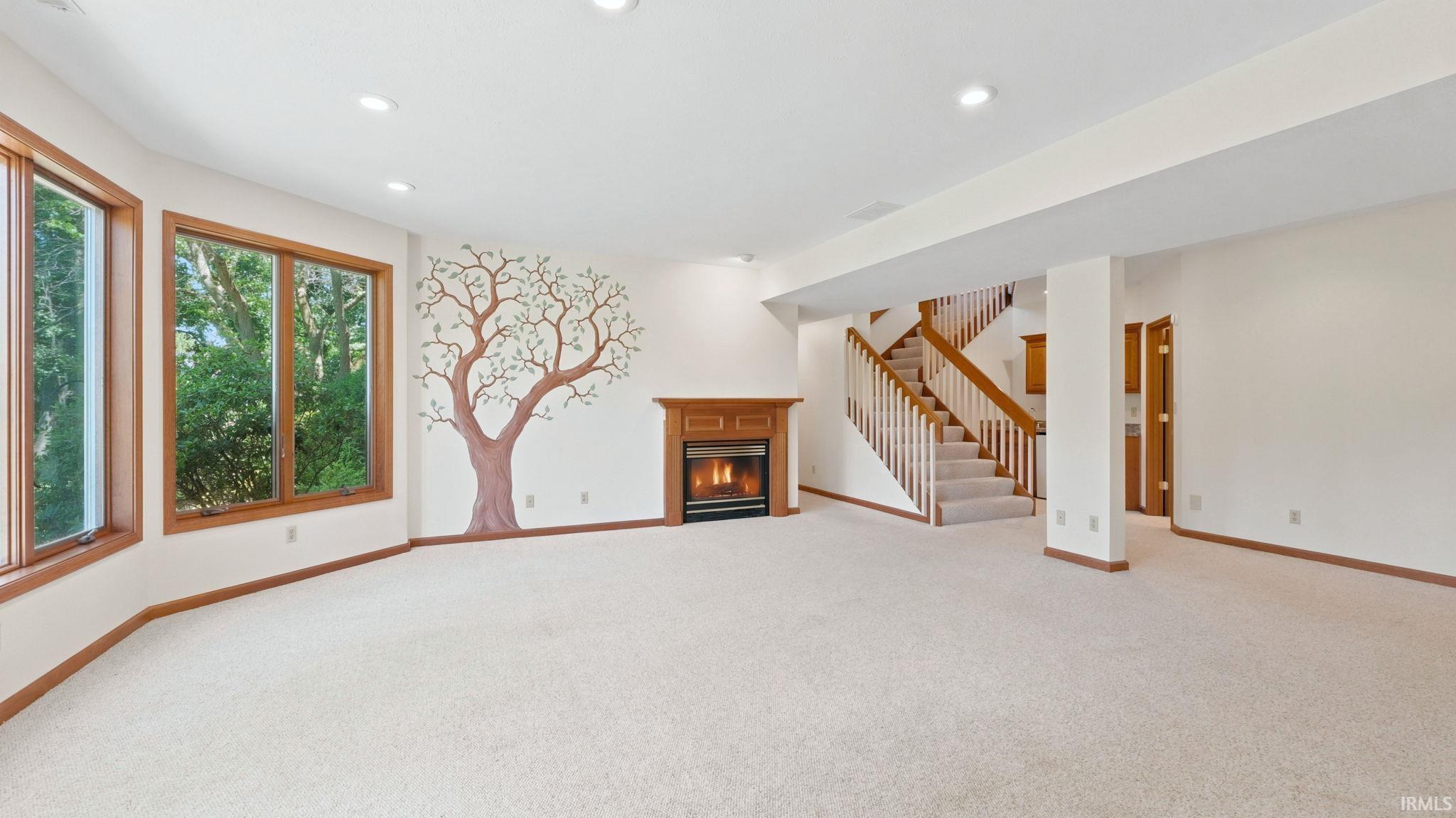 1817 Deer Trail Warsaw IN 46580