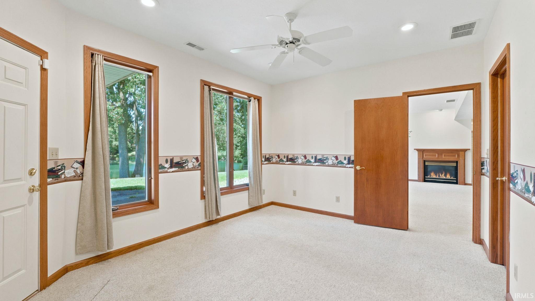 1817 Deer Trail Warsaw IN 46580