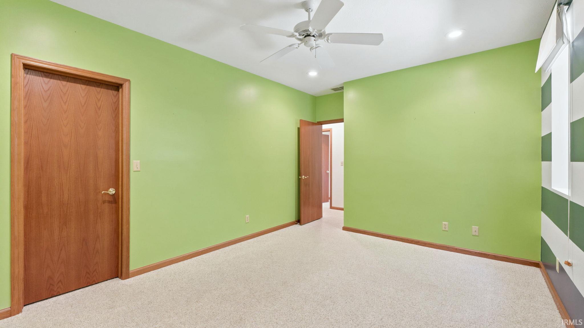 1817 Deer Trail Warsaw IN 46580