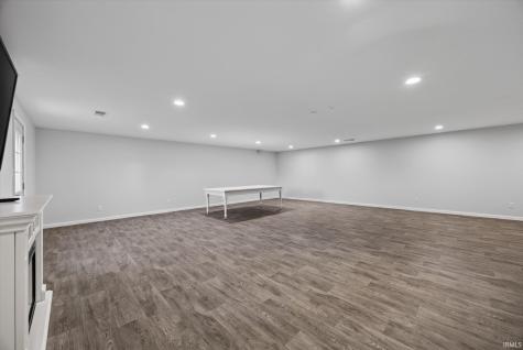 2108 E Antioch Road Bloomfield IN 47424