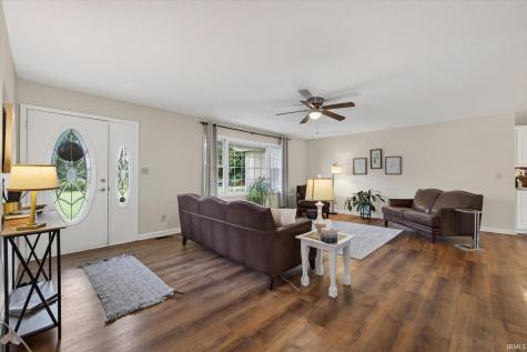 2108 E Antioch Road Bloomfield IN 47424