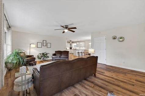2108 E Antioch Road Bloomfield IN 47424