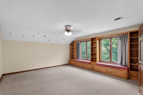 7601 S Nantucket Woods Court Terre Haute IN 47802
