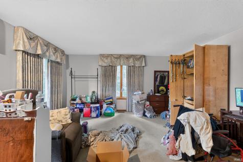 7601 S Nantucket Woods Court Terre Haute IN 47802