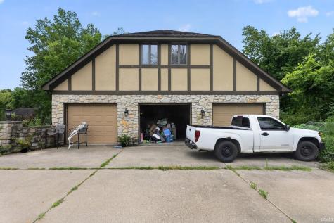 7601 S Nantucket Woods Court Terre Haute IN 47802