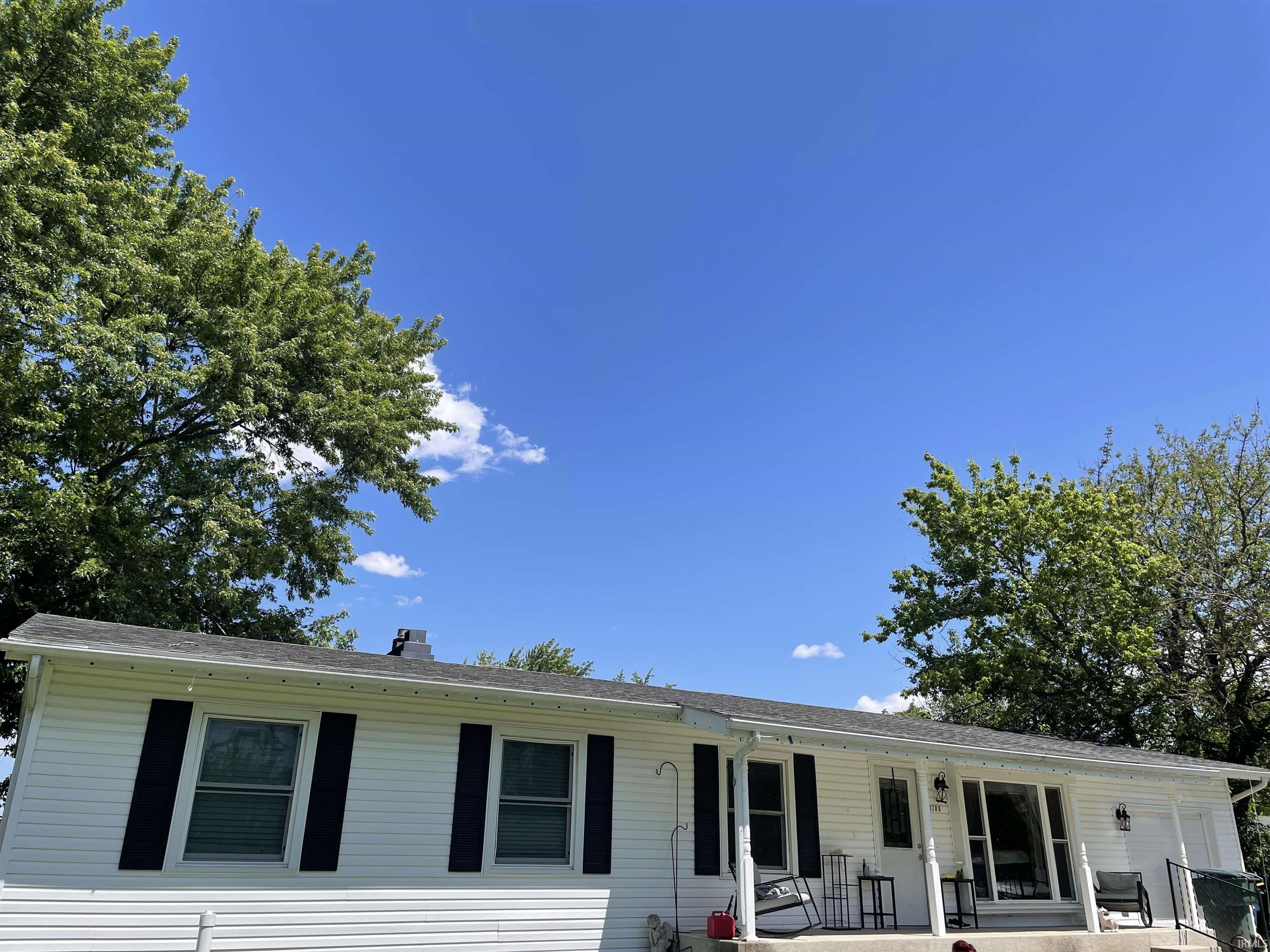 1708 W Glenn Ellyn Drive Muncie IN 47304