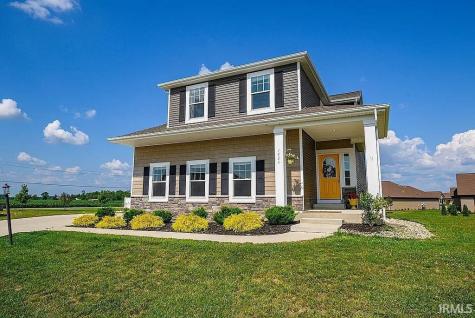 1586 Lavante Cove Fort Wayne IN 46818