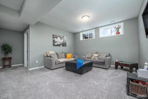 1586 Lavante Cove Fort Wayne IN 46818