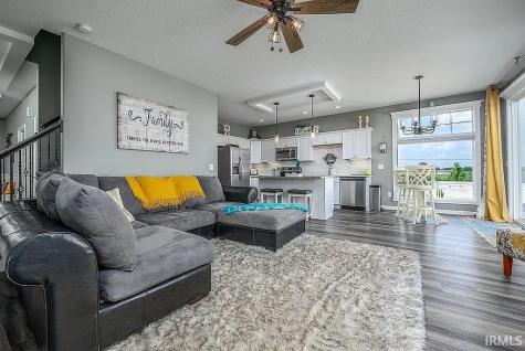 1586 Lavante Cove Fort Wayne IN 46818