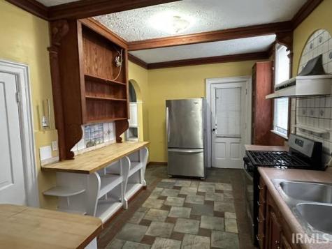 1012 W Colfax Avenue South Bend IN 46616