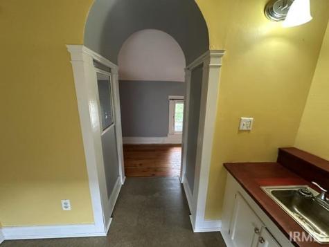 1012 W Colfax Avenue South Bend IN 46616