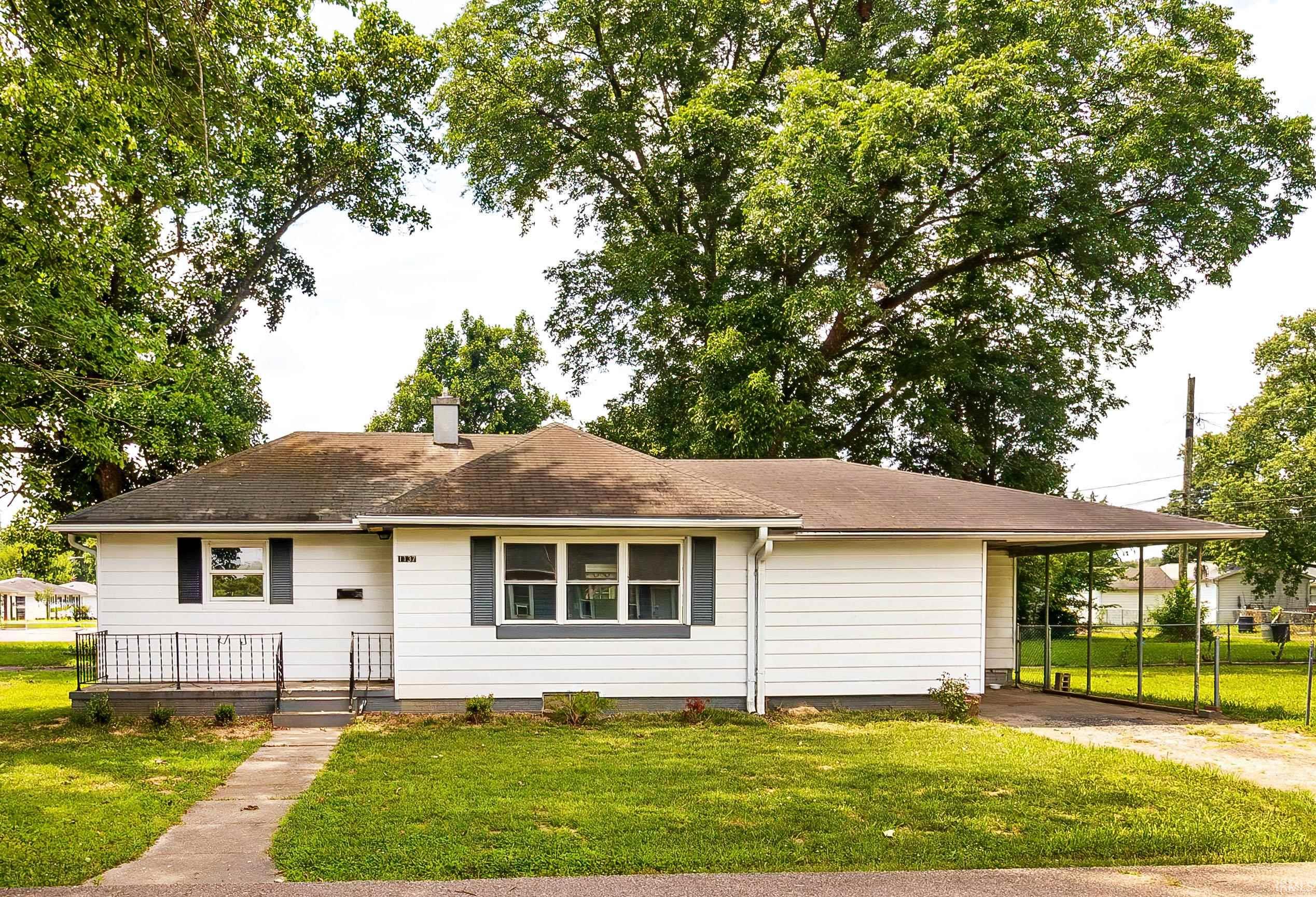 1137 E 2nd Street Mount Vernon IN 47620