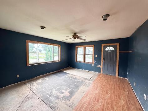 309 NE B Street Linton IN 47441