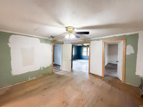 309 NE B Street Linton IN 47441