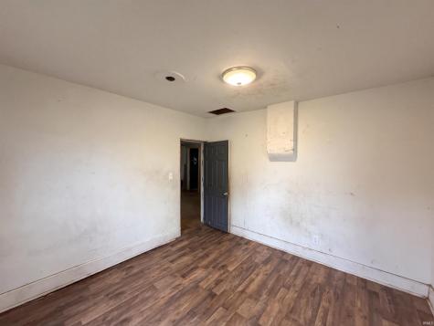 309 NE B Street Linton IN 47441