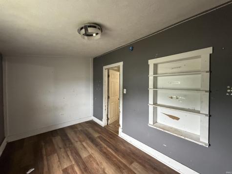 309 NE B Street Linton IN 47441
