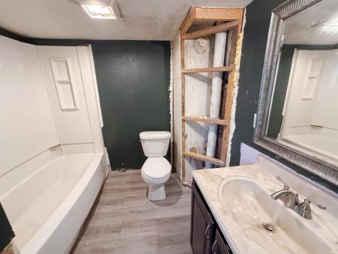 309 NE B Street Linton IN 47441