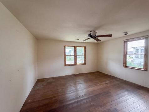 309 NE B Street Linton IN 47441