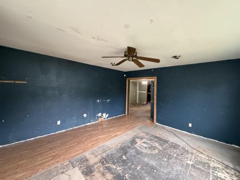 309 NE B Street Linton IN 47441
