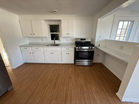 2406 N West Shafer Drive Monticello IN 47960