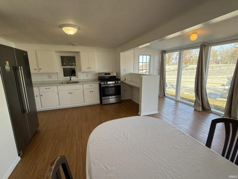 2406 N West Shafer Drive Monticello IN 47960