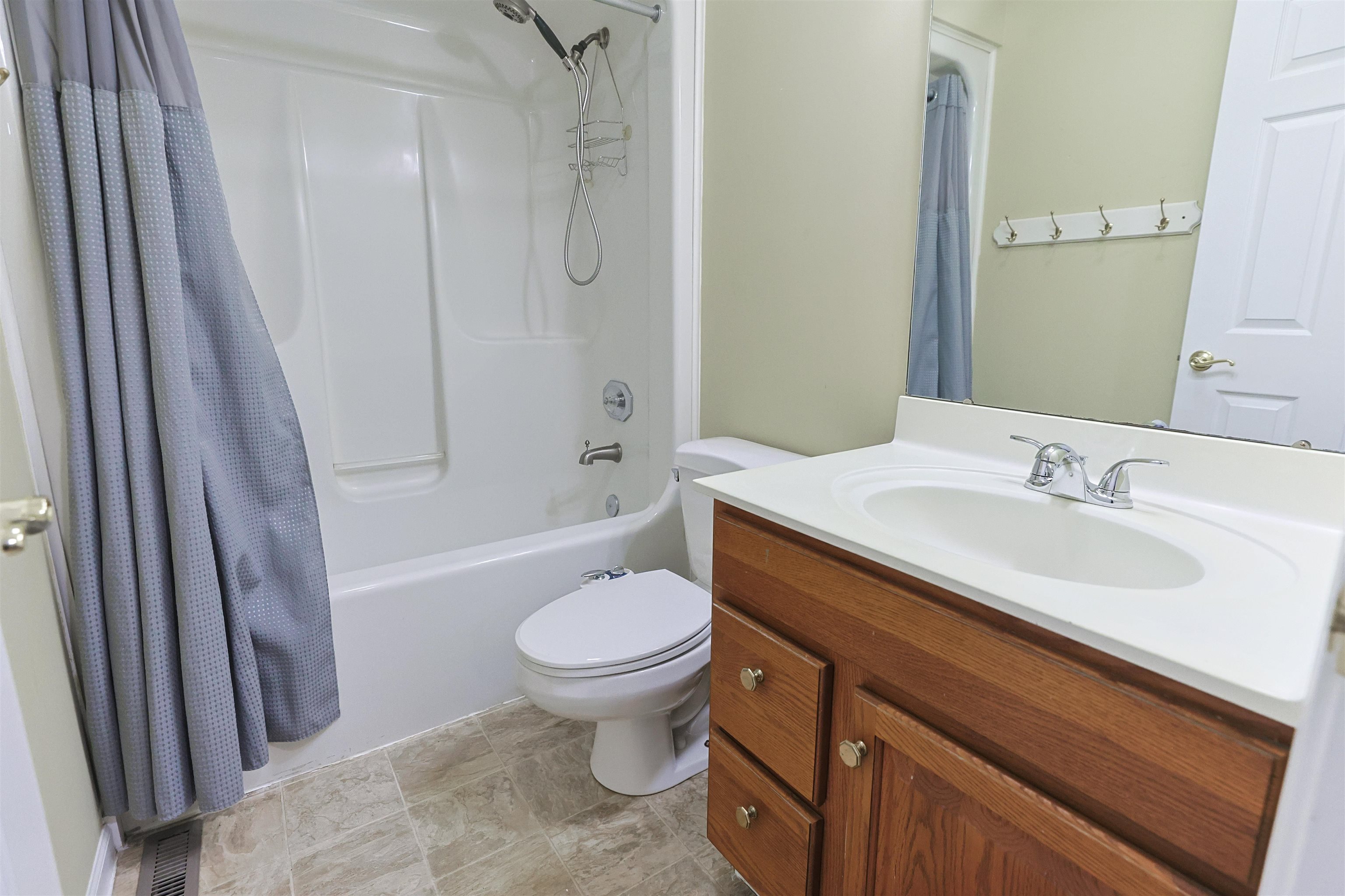 11553 Strohm Drive Mishawaka IN 46545