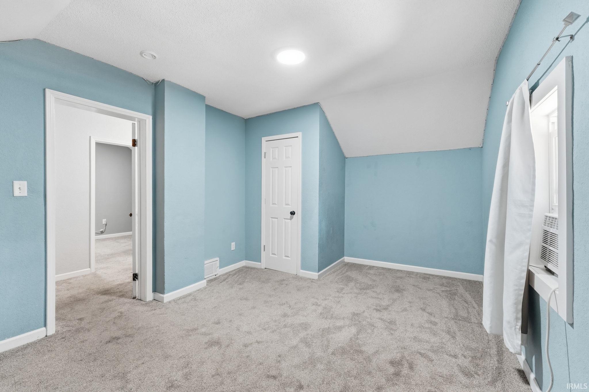 406 Aspenwald Avenue Elkhart IN 46516