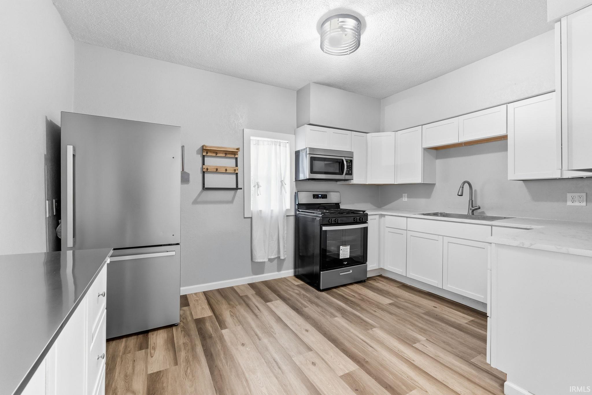406 Aspenwald Avenue Elkhart IN 46516