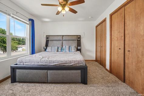 1524 Tall Grass Prairie Drive Mishawaka IN 46544