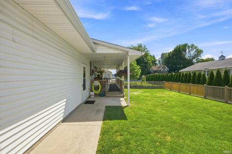 204 S Burke Street Wolcott IN 47995