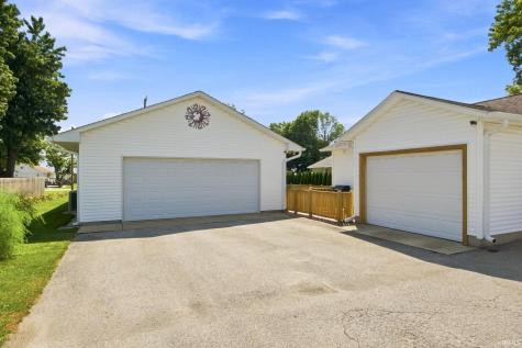 204 S Burke Street Wolcott IN 47995