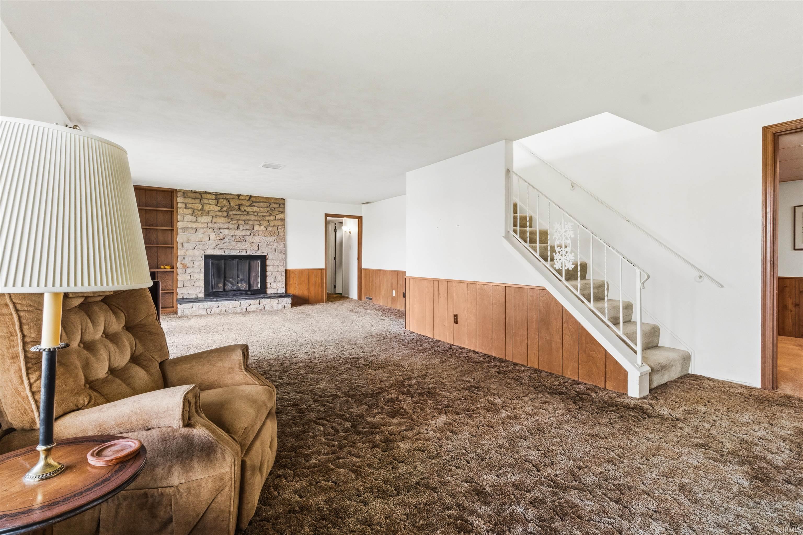 1604 East Lake Dr West Elkhart IN 46514