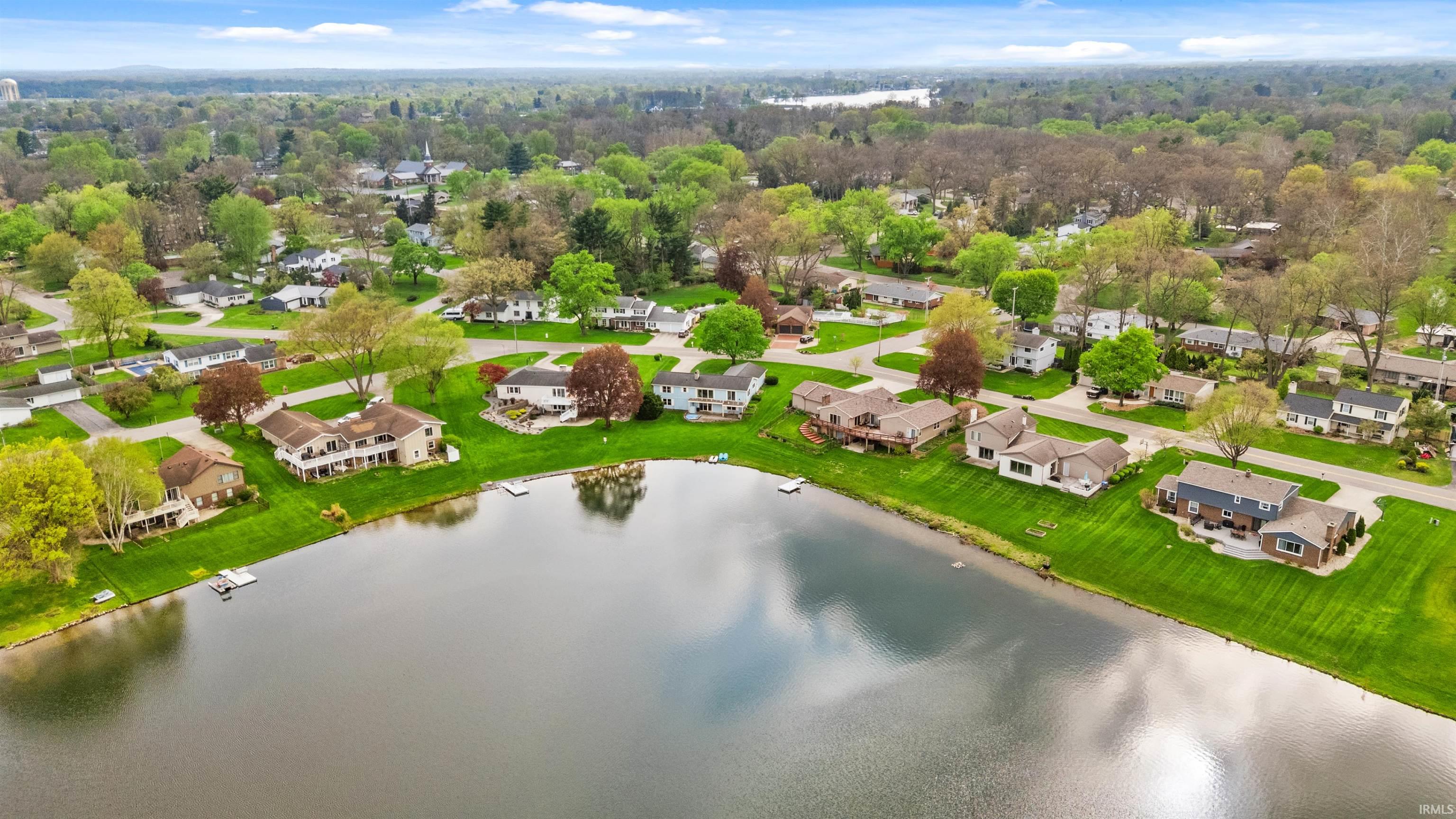 1604 East Lake Dr West Elkhart IN 46514
