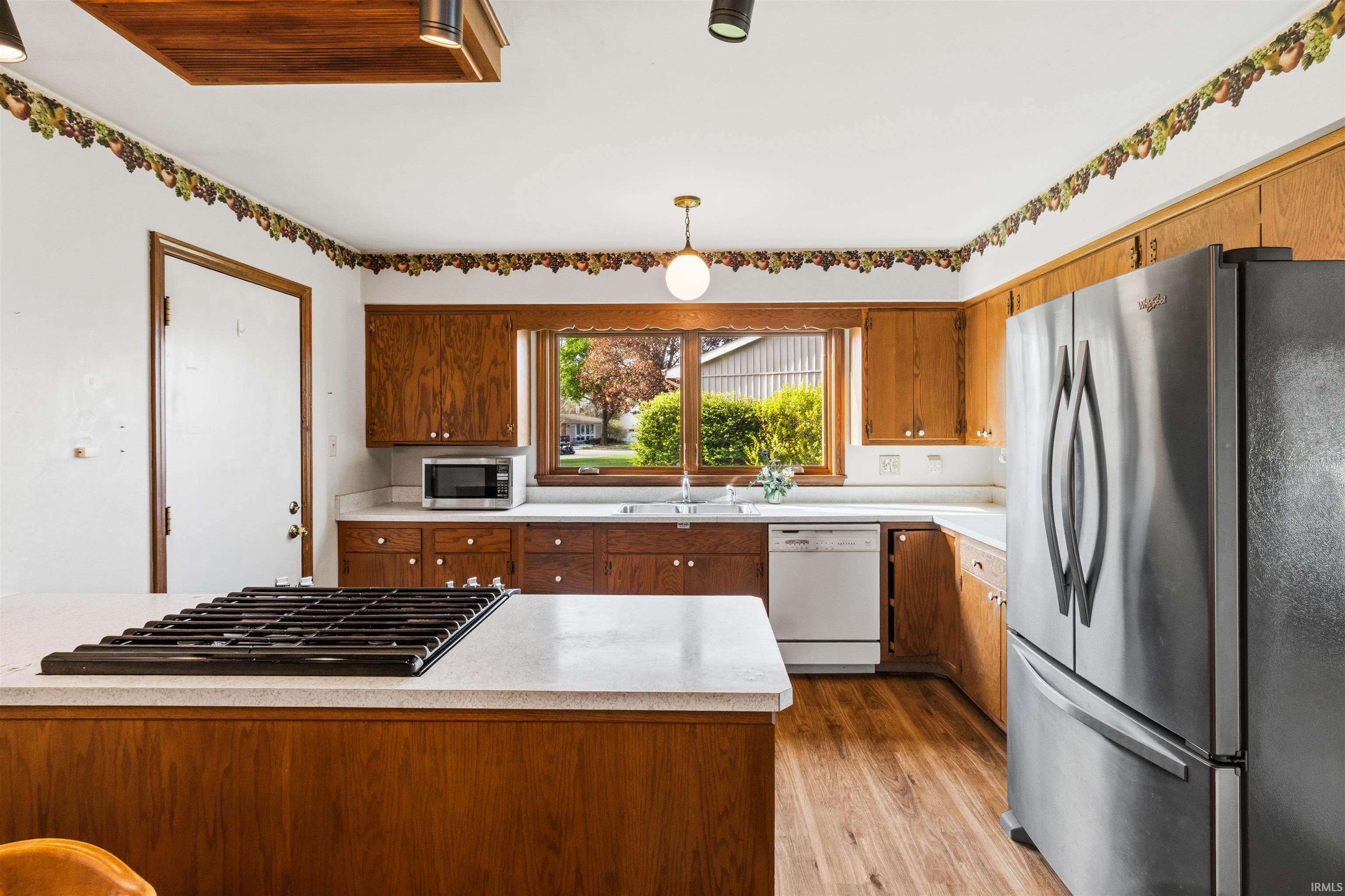 1604 East Lake Dr West Elkhart IN 46514