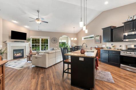 15528 Verano Place Fort Wayne IN 46845