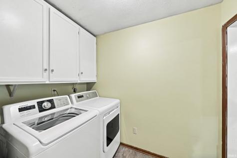 6916 Peartree Lane Fort Wayne IN 46825