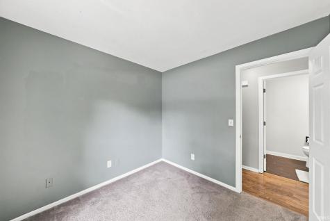 6916 Peartree Lane Fort Wayne IN 46825