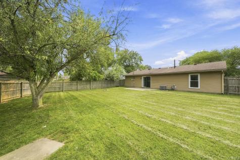 6916 Peartree Lane Fort Wayne IN 46825